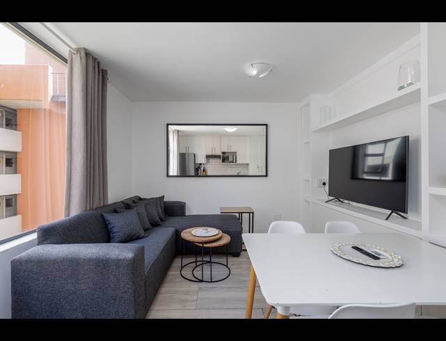 0.5 BEDROOM APARTMENT TO LET IN ZONNEBLOEM
